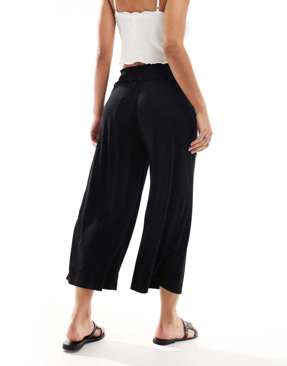 ASOS DESIGN shirred waist cropped culotte pants in black