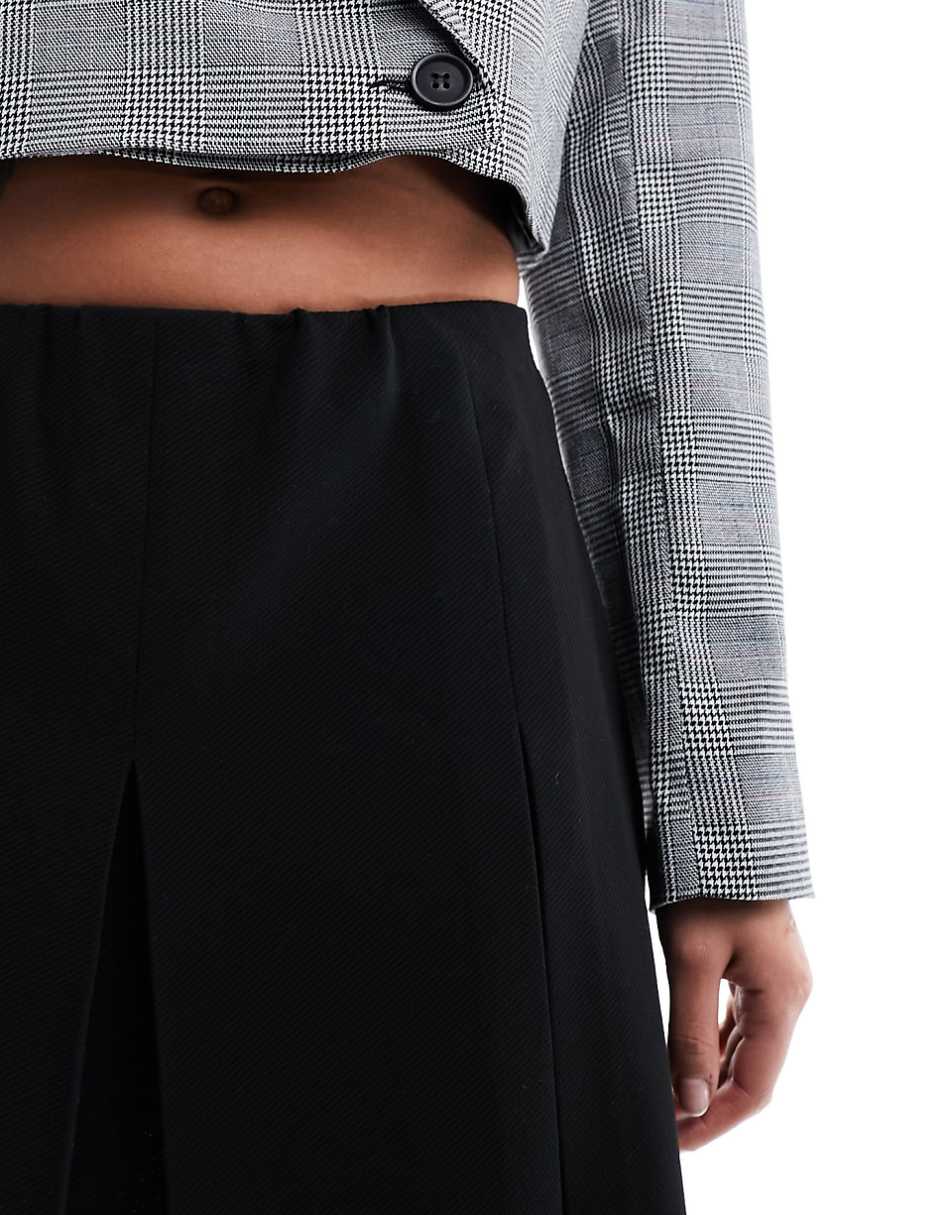 ASOS DESIGN pleated twill mini skirt in black