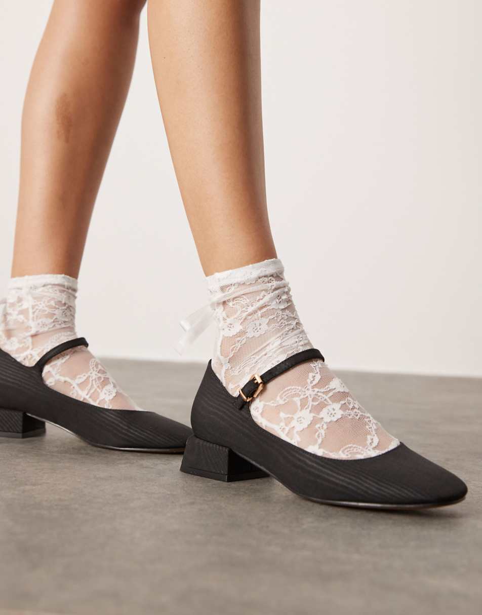 ASOS DESIGN Lead heeled Mary Jane Shoes in Black