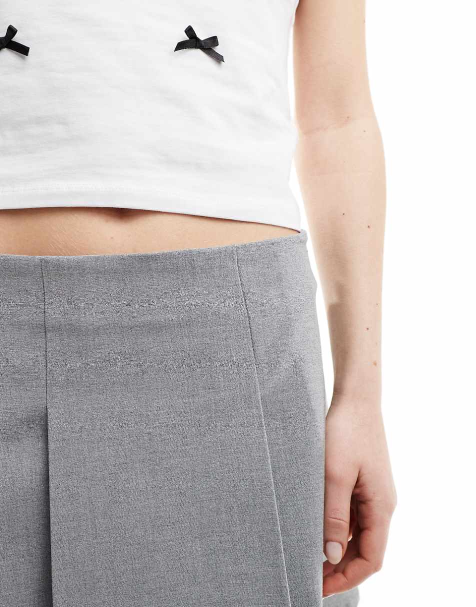 Pull&Bear pleated mini skirt in light gray