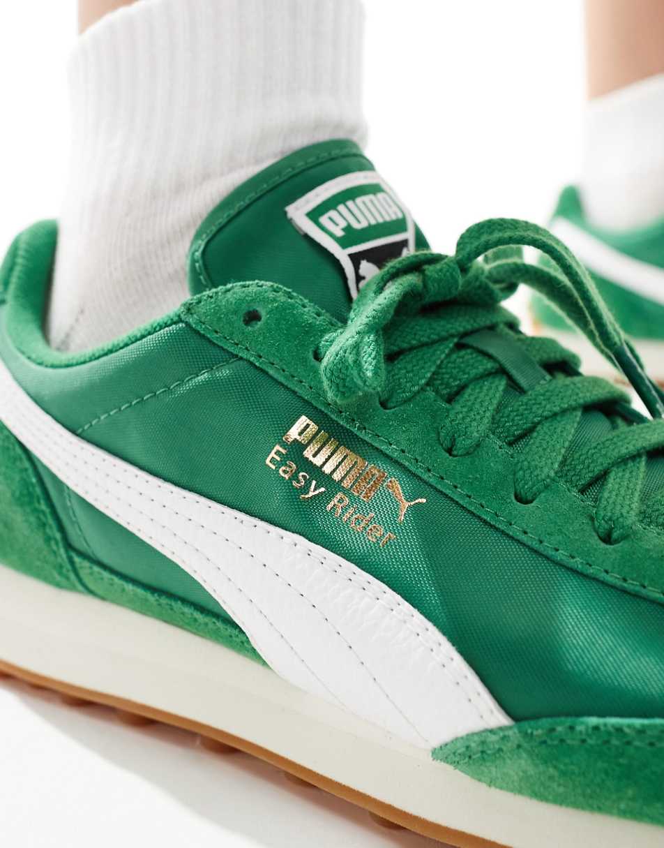 PUMA Easy Rider Vintage sneakers in green and white