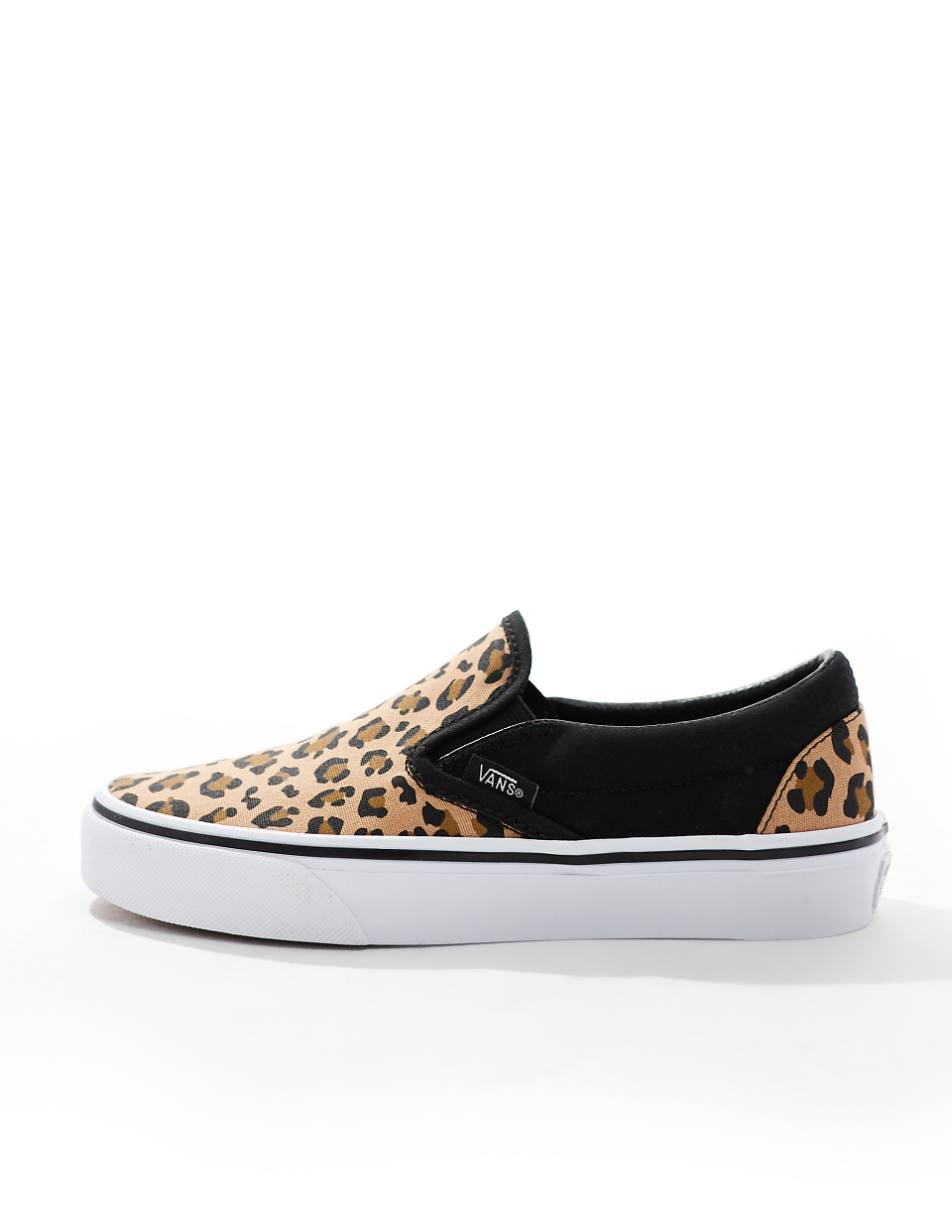 Vans Classic Slip-On sneakers in leopard print