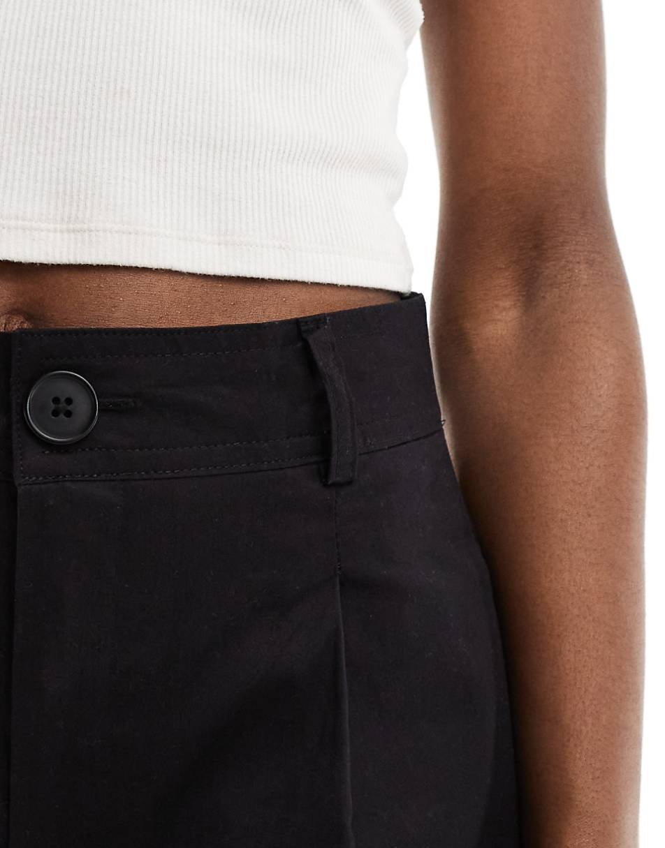 Stradivarius tailored chinos in black