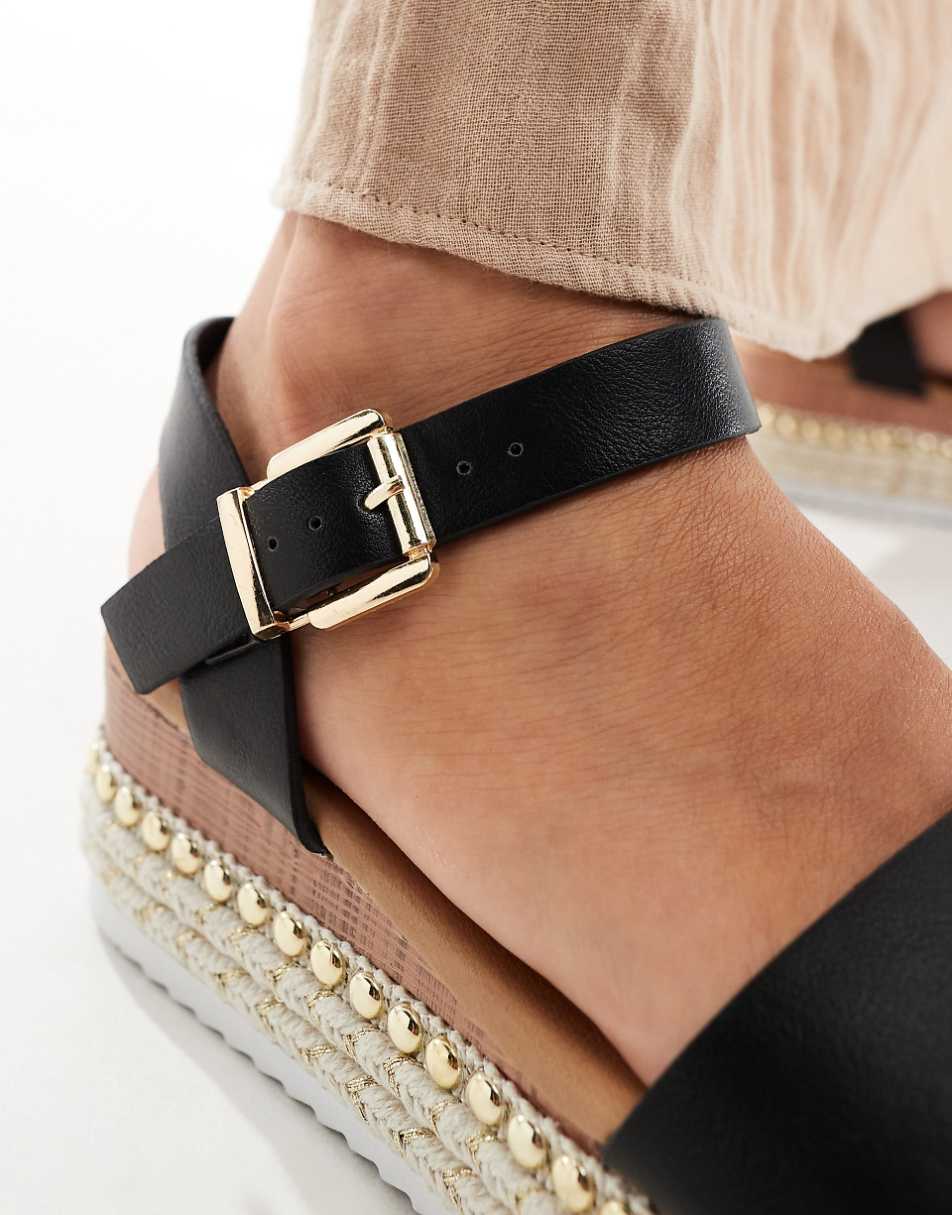 Yours natural chunky sandals in contrast black strap