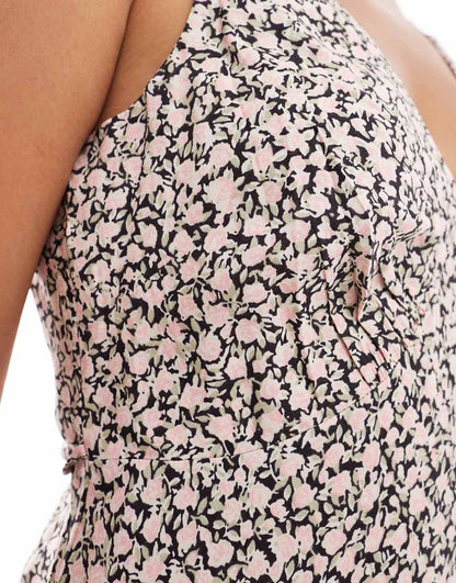 Nobody's Child Helena v neck midi dress in ditsy floral