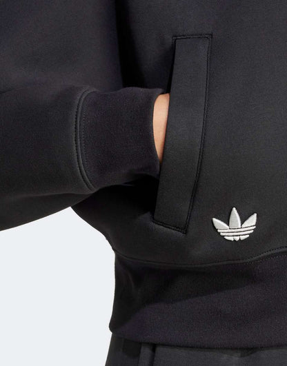 adidas Originals neuclassics sweatshirt in black
