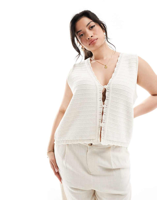 ASOS DESIGN Curve knit vest in stitch detail in cream