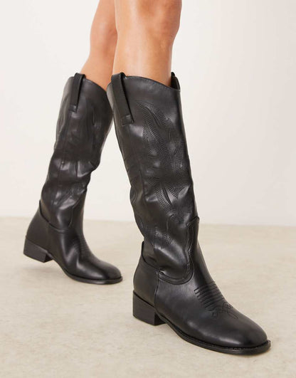 Glamorous western knee boots in black