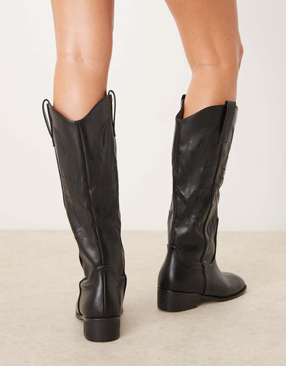 Glamorous western knee boots in black