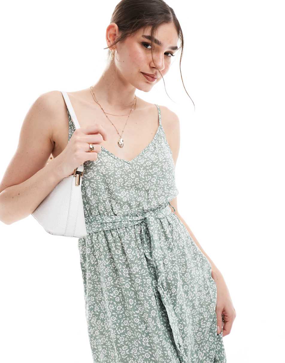 Vero Moda v neck maxi dress with tie waist in sage green floral