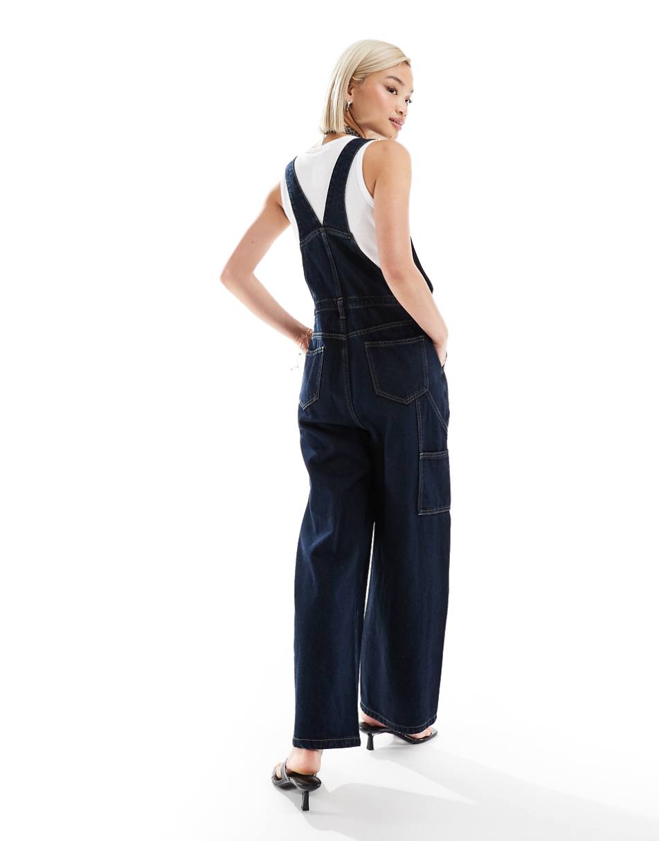 Urban Revivo relaxed denim overalls in deep indigo