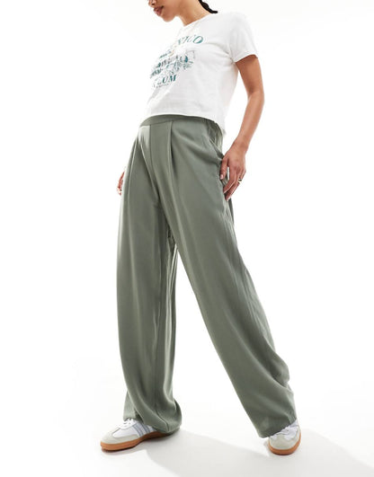 ASOS DESIGN relaxed pull on pants in khaki