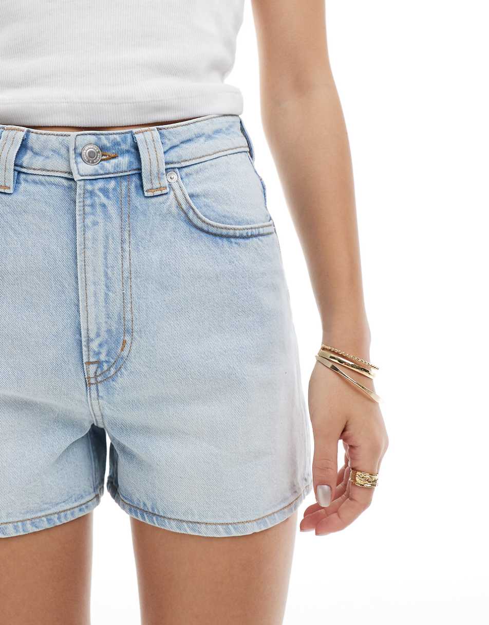 & Other Stories Favorite denim shorts in light blue