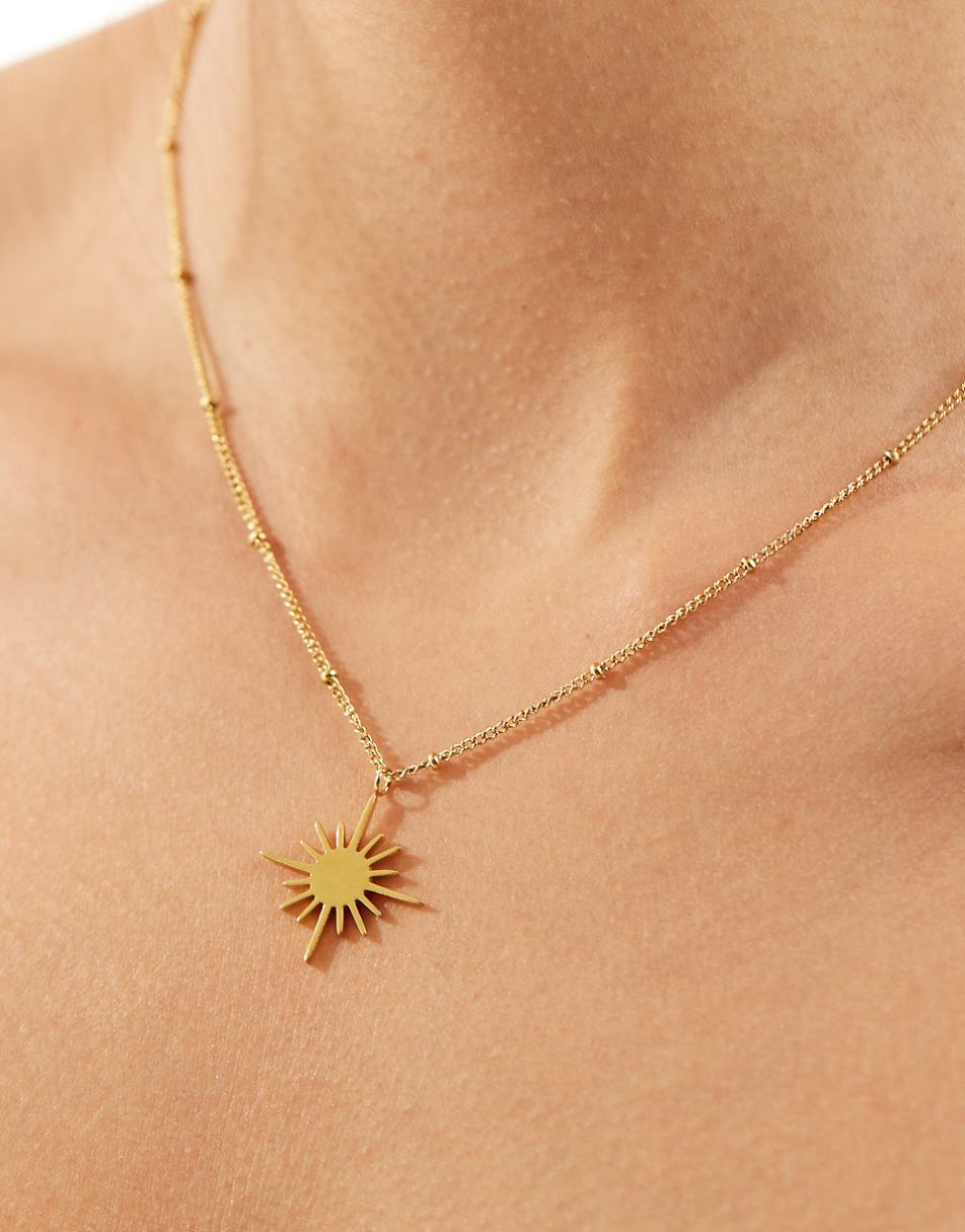 Lost Souls stainless steel star pendant necklace in 18k gold plated