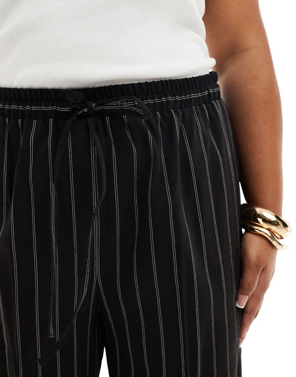 ASOS DESIGN Curve tailored pull on pants in black stripe