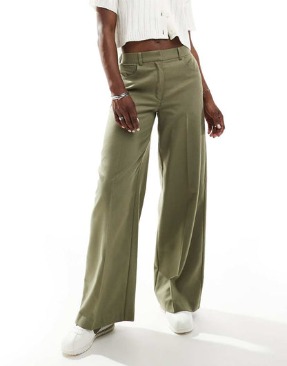 ASOS DESIGN relaxed dad pants with 5 pocket detail in khaki