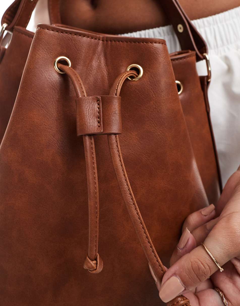 Glamorous crossbody bucket bag in brown