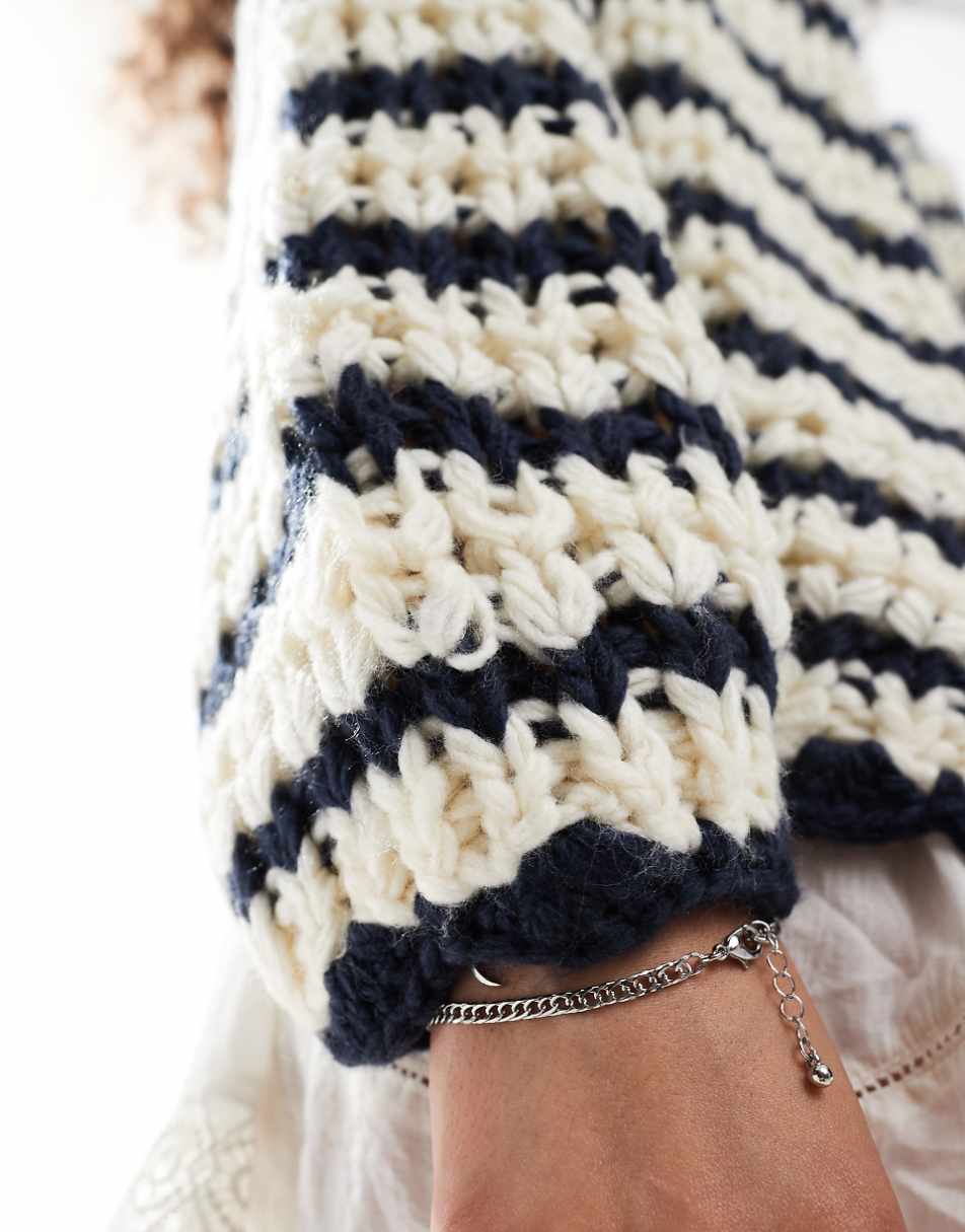 Bailey Rose chunky knit open cardigan in black/cream stripe
