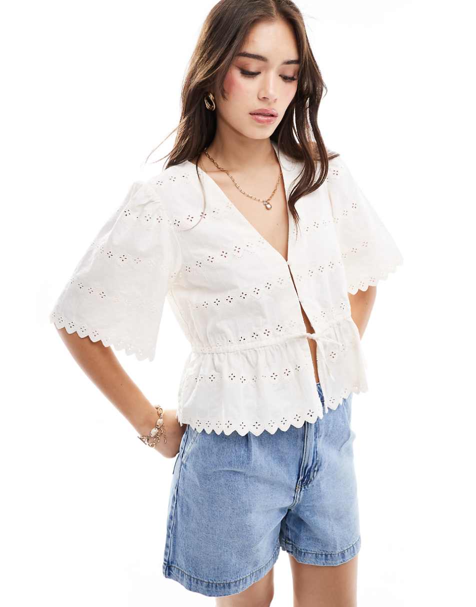 Vila eyelet tie front short sleeve shirt in cream