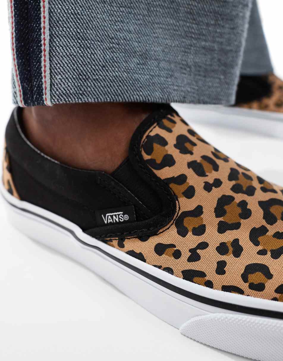 Vans classic slip on sneakers in leopard print