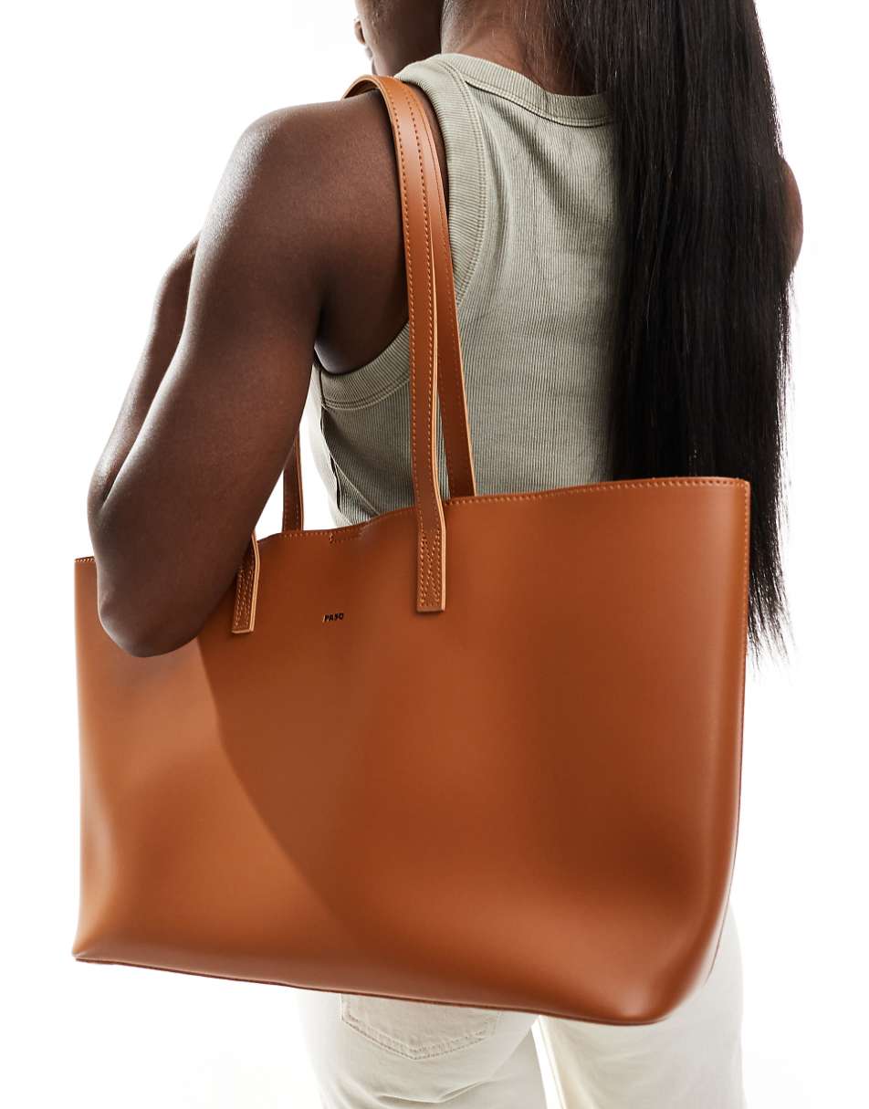 PASQ large tote bag with inside pouch in tan