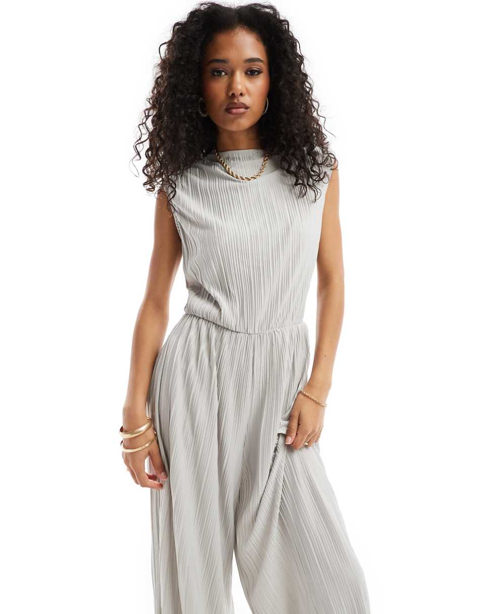 Vero Moda high neck sleeveless plisse jumpsuit in light gray