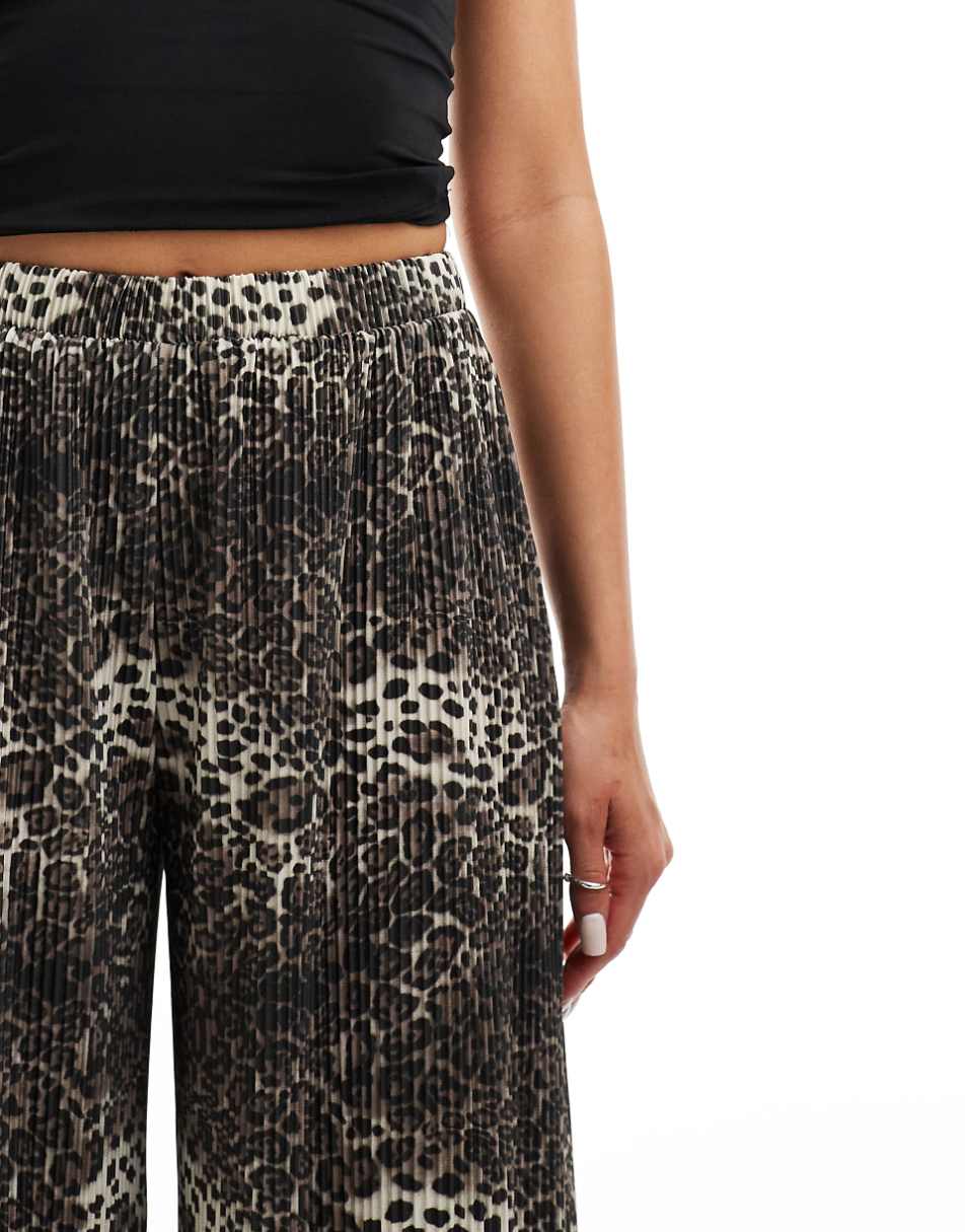 ASOS DESIGN plisse wide pants culottes in animal