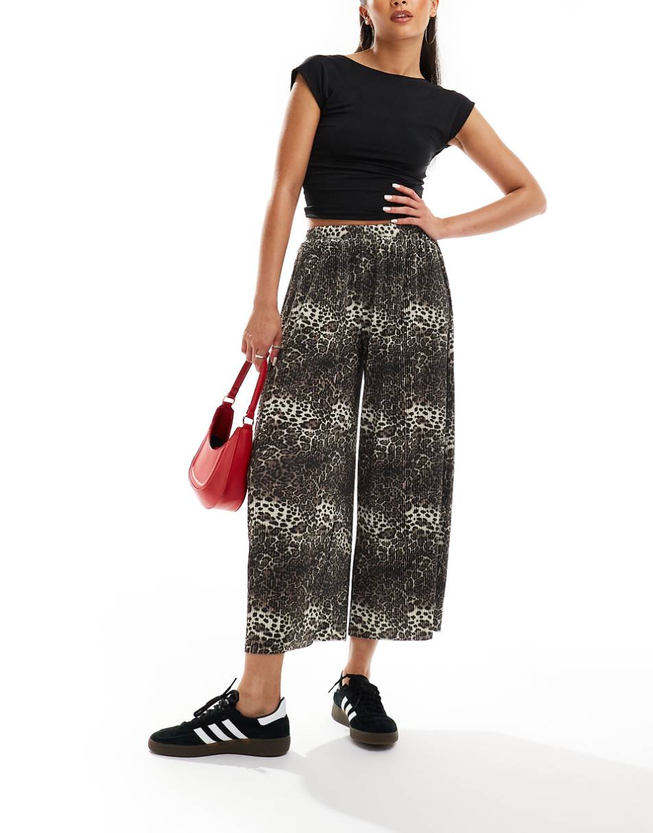 ASOS DESIGN plisse wide pants culottes in animal
