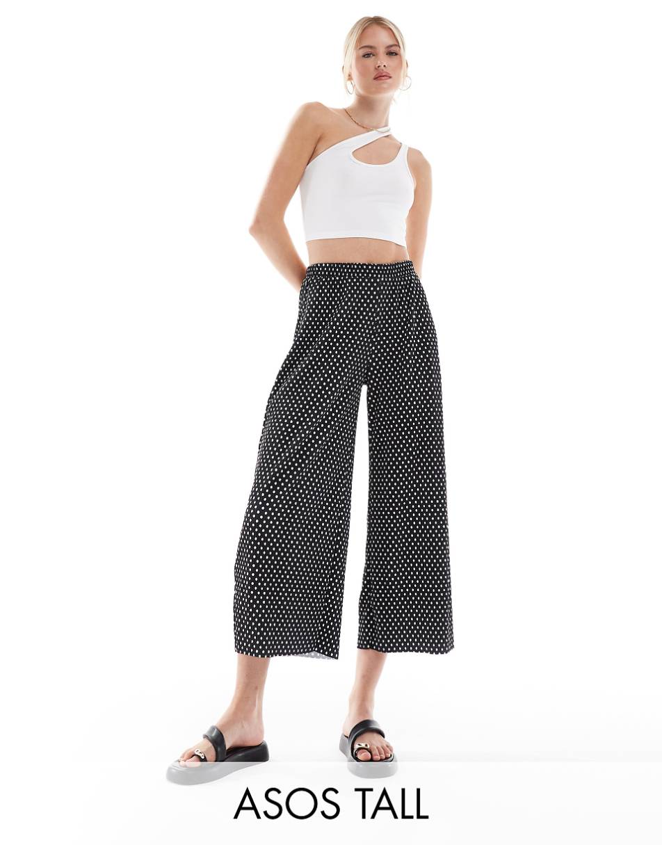 ASOS DESIGN Tall plisse wide leg culotte pants in polka dot