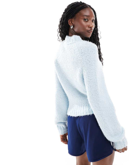 Glamorous chunky boxy crop knit sweater in baby blue