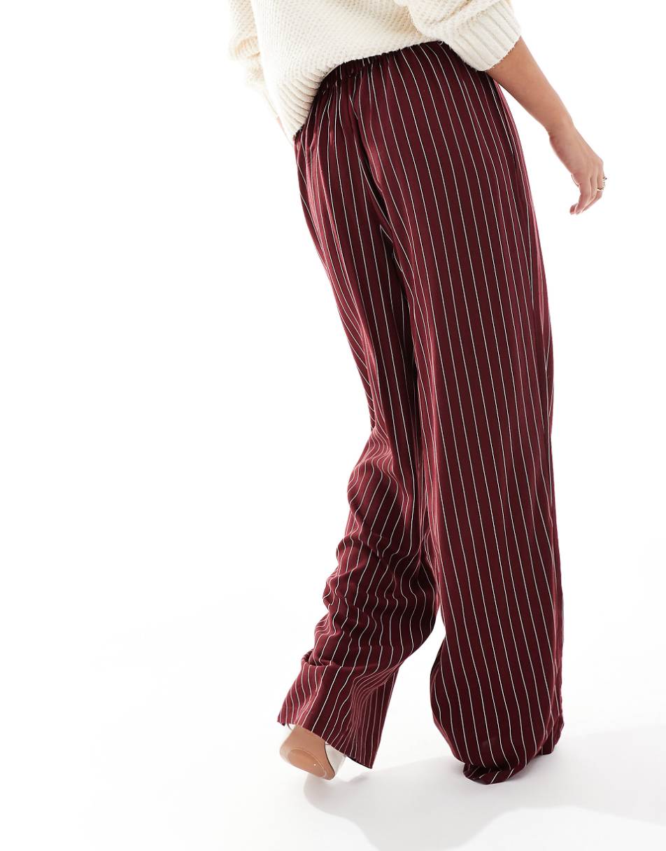 ASOS DESIGN basic pull on pants in burgundy stripe