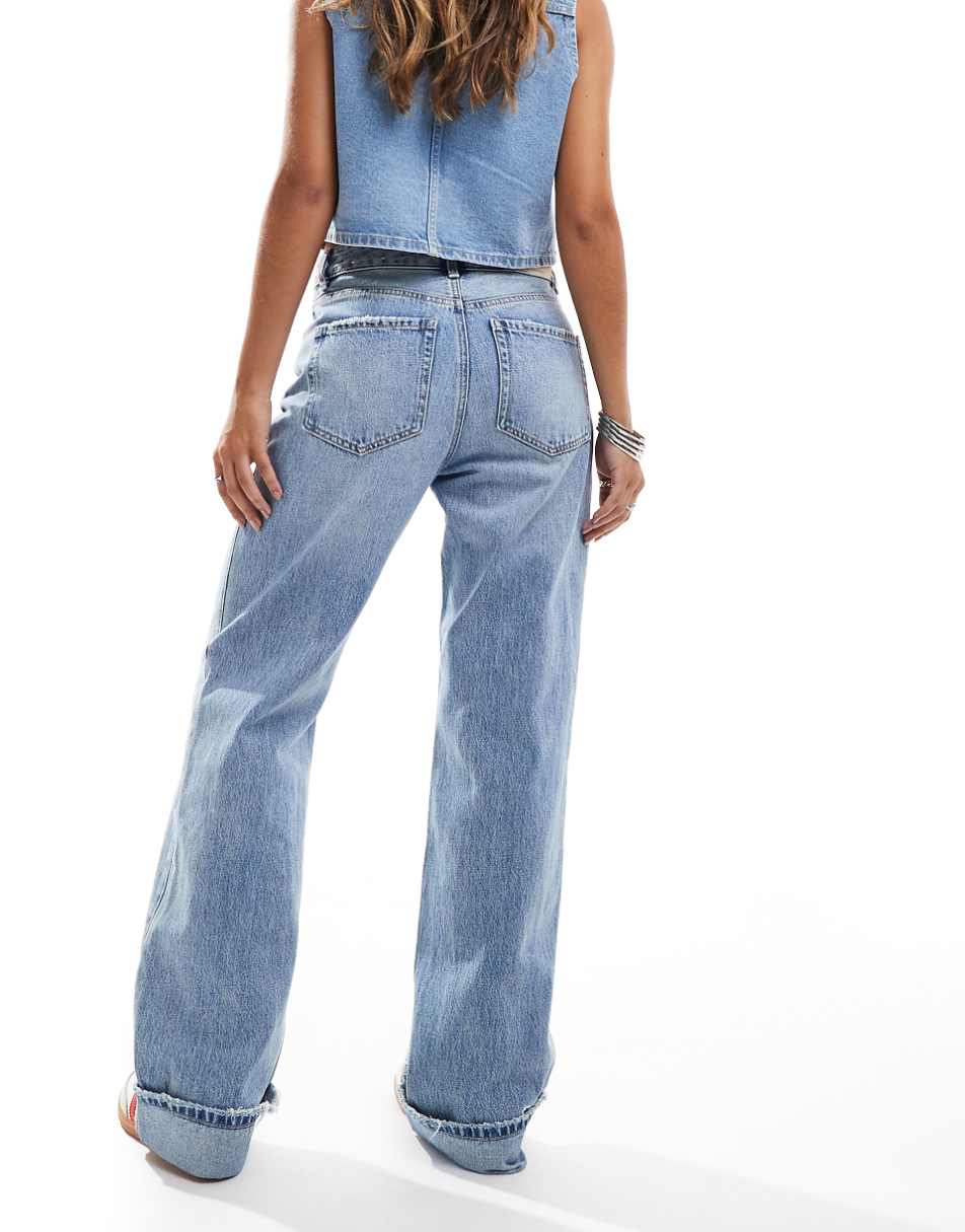 Stradivarius wide leg dad jeans in light blue