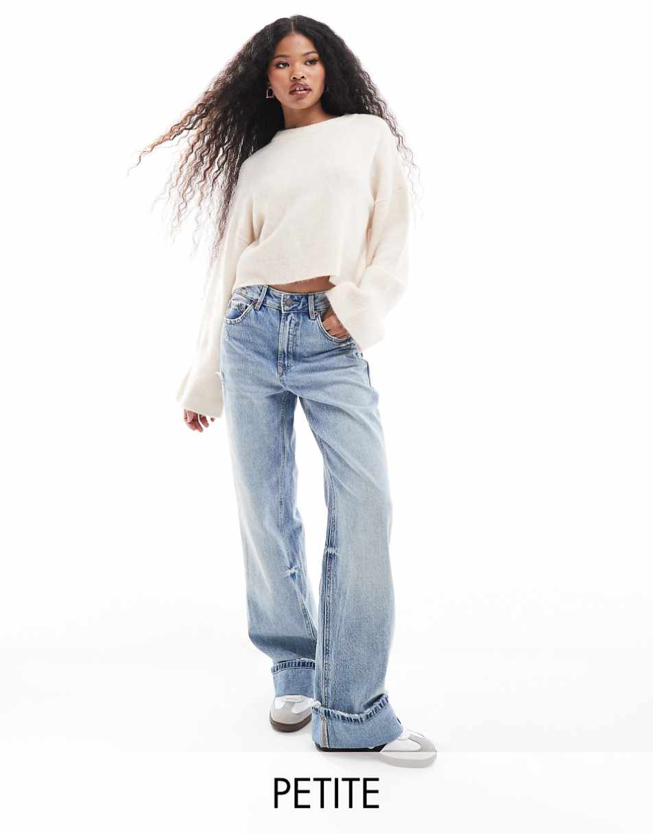 Stradivarius Petite wide leg dad jeans in light blue