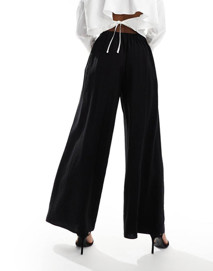 Nobody's Child Zeena pants in black