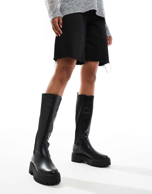 Stradivarius riding boots in black with elastic side