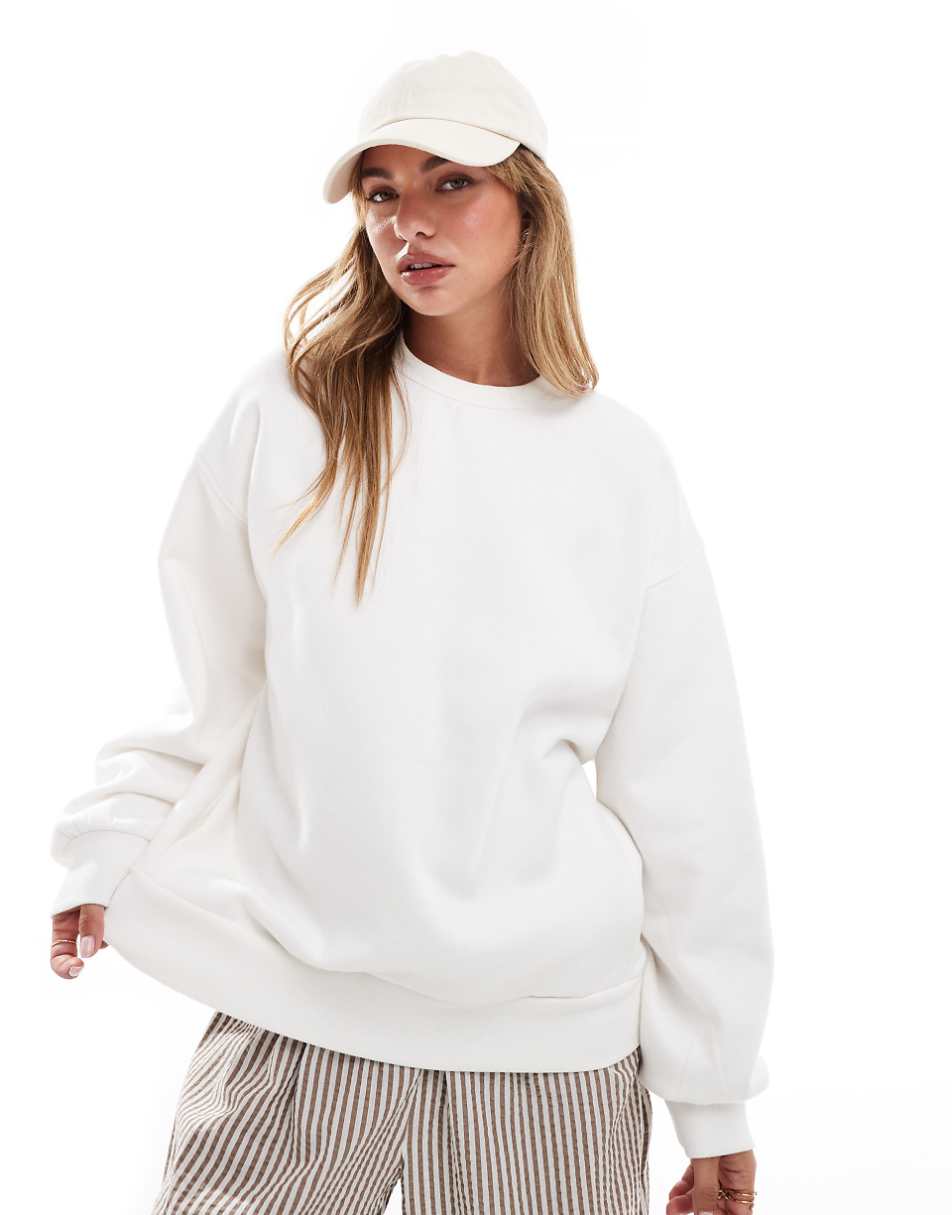 Bershka oversized sweatshirt in white