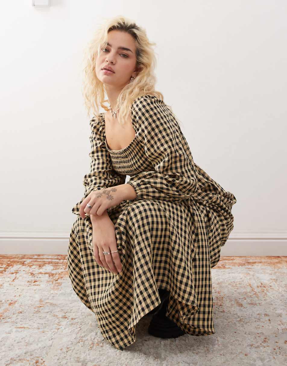 Daisy Street shirred maxi dress in black and beige check